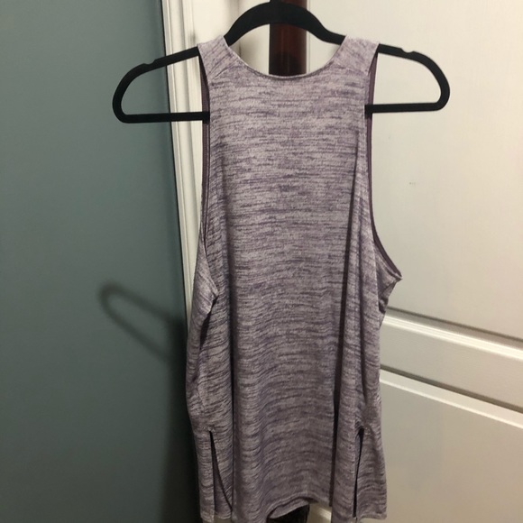 Aritzia Tank Top - Picture 3 of 3